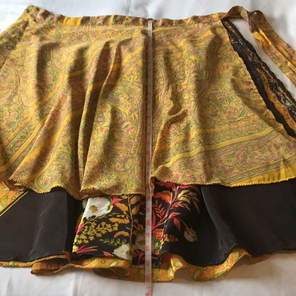 Jedzebel Silk Sari Magic Skirt Wrap - Picture 8 of 16
